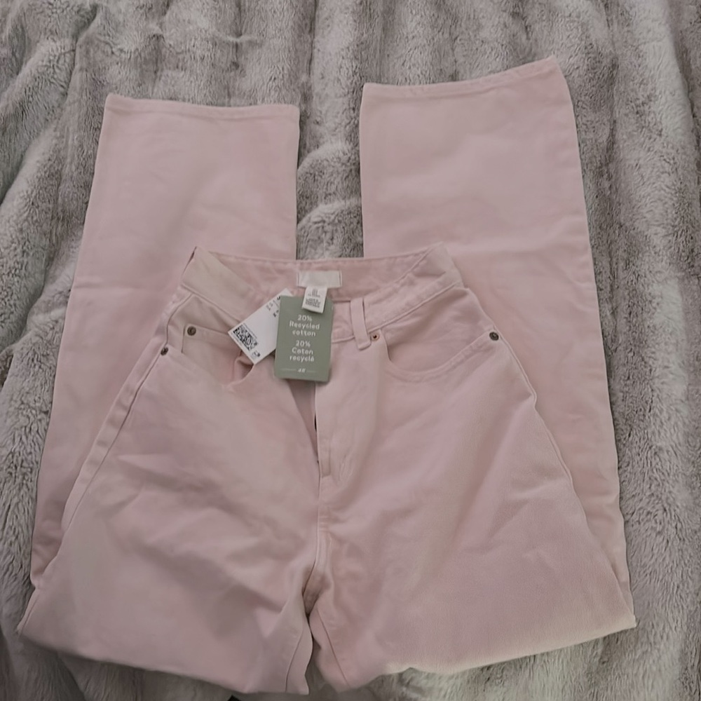H&M HIGH RISE STRAIGHT LEG PINK JEANS